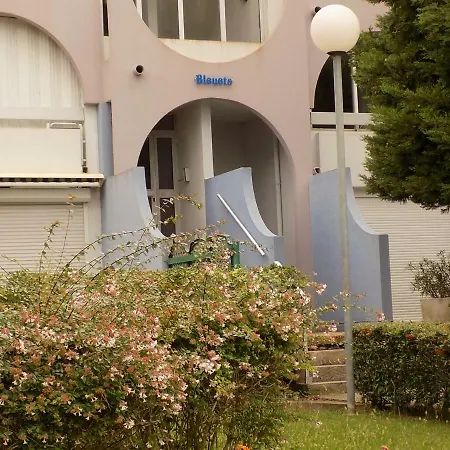 Grau Du Roi Floralies Ii Proche Parking Le Grau-du-Roi